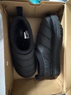 UGG Men’s Black Quilted Slip-On Loafers